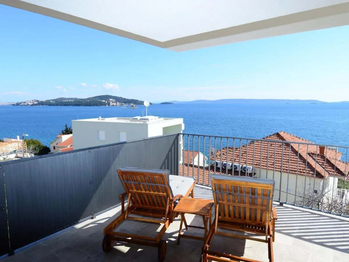 Apartment Viva-By The Sea-Panorama Penthouse By Interhome contacts